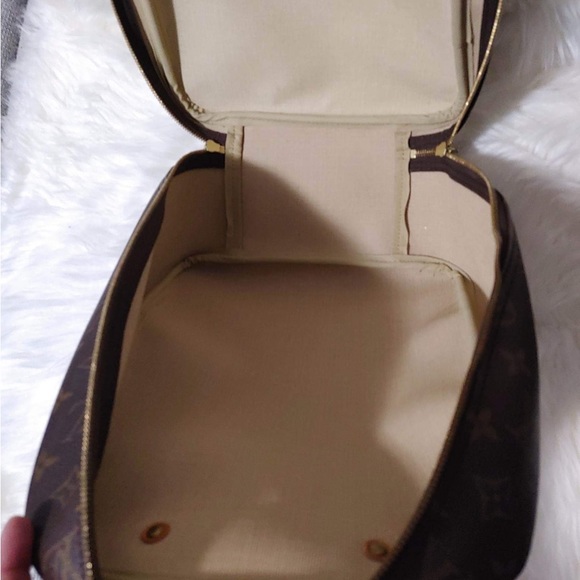 Authentic Louis Vuitton Brown Monogram Canvas Excursion Shoe Travel Bag - Picture 10 of 12